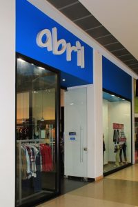 Abril